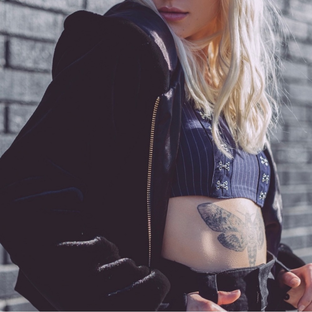 Eggie  black faux fur jacket. - Picture 4 of 7